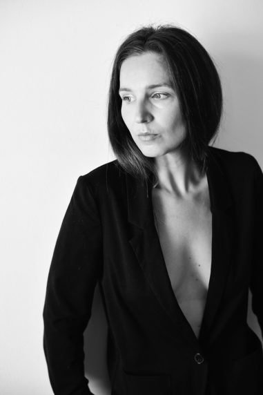 Portrait Laura Sophia Landauer, Schauspielerin und Sprecherin